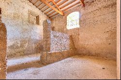 Rustic Mallorca Finca in the southwest with historic oil mill and a lot of potential