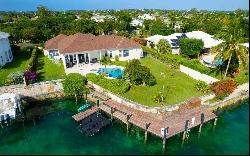 Contemporary Canal Front Residence, Port New Providence