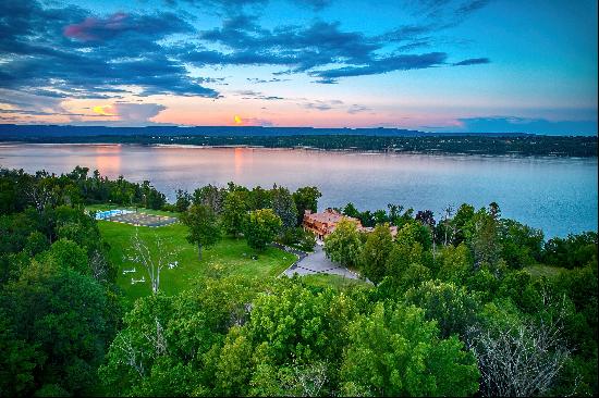 Stone-Ayr | 60-Acre Waterfront Estate