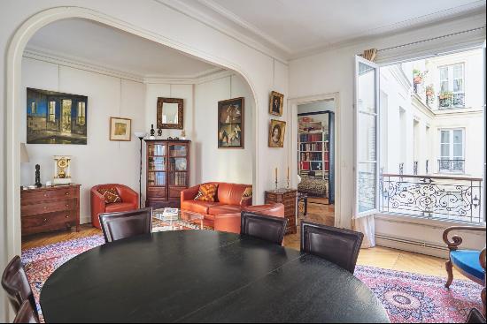 Paris 6th District Saint Placide - Pied a Terre