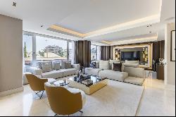 Luxury 414 m² Property in Prime Location on the Castellana