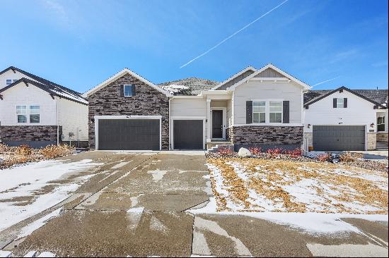 Quiet Cul-de-Sac Ranch in Parker with Scenic Backyard