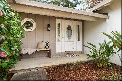 Glenwood Gem! Single Level Home Awaits!