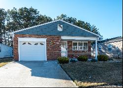 Beautiful Remodeled Lakeview Model Ranch Style Home