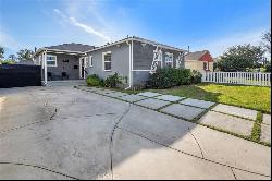 17614 Kittridge Street, Lake Balboa CA 91406