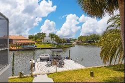 12 Crossway Court W, Palm Coast FL 32137