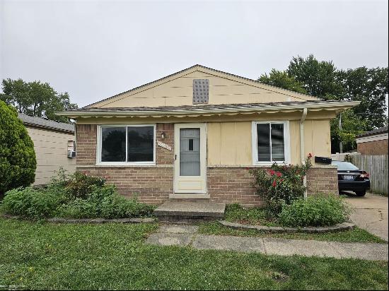 34732 Beaconsfield Street, Clinton Township MI 48035