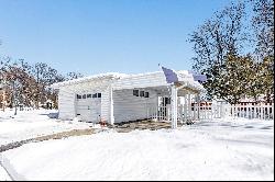 902 Ridgeway Boulevard, De Pere WI 54115