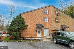 96 Park Vallei Lane Unit 96, Brookhaven PA 19015