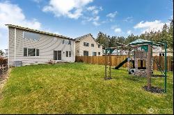 184 SW 358th St, Federal Way WA 98023