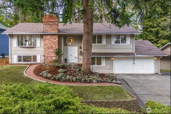 16018 SE 31st Street, Bellevue WA 98008