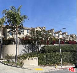 15649 Odyssey Drive Unit 77, Granada Hills CA 91344