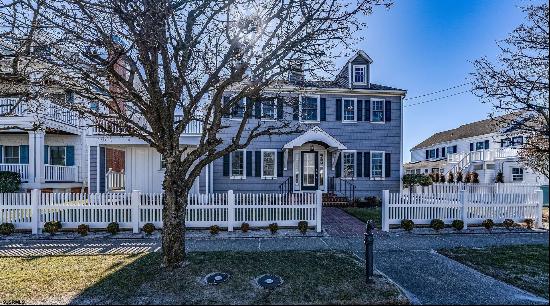 4 E Newcastle Road, Ocean City NJ 08226