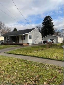 856 Cleveland Avenue, Orrville OH 44667