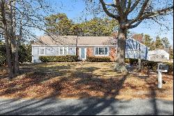 6 Greenland Cir, Yarmouth MA 02675