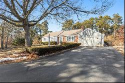 6 Greenland Cir, Yarmouth MA 02675