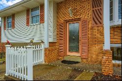 501 Greenwood Drive Ext, Cranberry Twp PA 16066