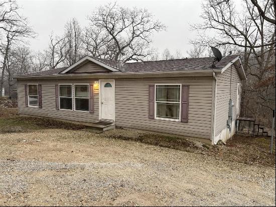 2324 W Tomahawk Trail Unit 2316, De Soto MO 63020