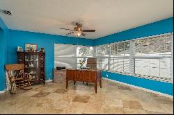 1275 Bayview Drive, Clearwater FL 33756