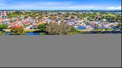 17911 NW 77th Ct, Hialeah FL 33015