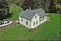 10775 Ridge Road, Ridgeway NY 14103