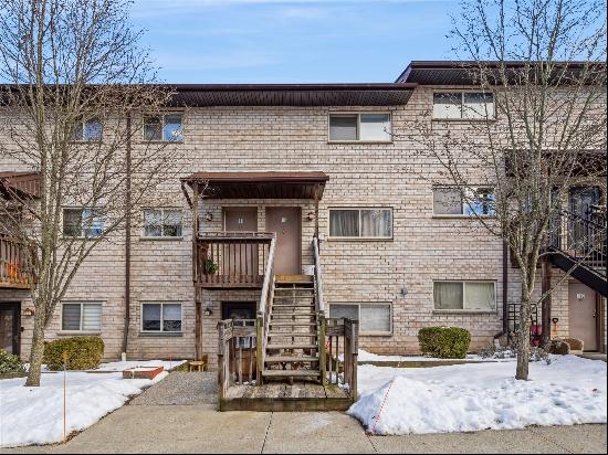 26 Cooper Road Unit 112, Poughkeepsie NY 12603