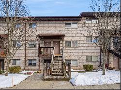 26 Cooper Road Unit 112, Poughkeepsie NY 12603