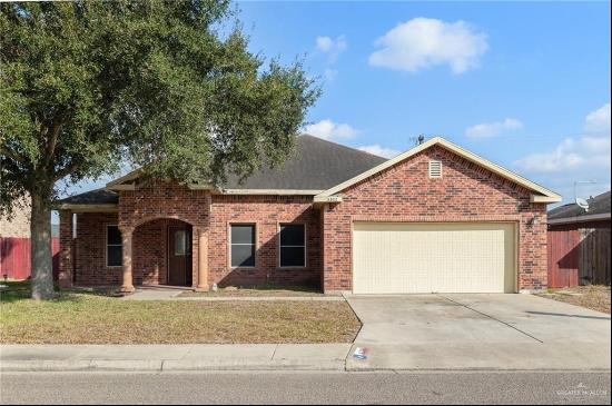 5302 N Huisache Avenue, Pharr TX 78577