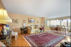 1 Claridge Drive Unit 428, Verona NJ 07044