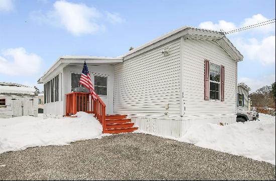 17 2nd Street, Exeter NH 03833