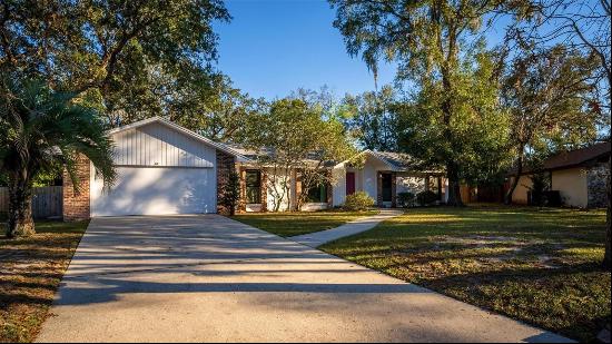 109 Crestwood Drive, Longwood FL 32779