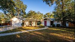 109 Crestwood Drive, Longwood FL 32779