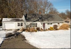 340 Robbins Avenue, Newington CT 06111