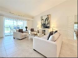 8375 Heritage Links Ct Unit 1821, Naples FL 34112