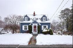 210 Dutcher St, Hopedale MA 01747