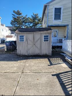 323 36th St, Brigantine NJ 08203