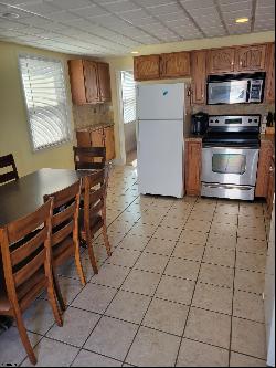 323 36th St, Brigantine NJ 08203