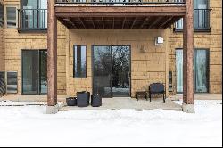 Prime Location & Value:1-Bedroom Condo w/ Ski Mountain & Lake Access. Must See!