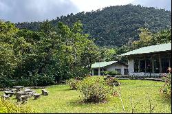 1,000 acre conservation cloud forest with waterfall and ecolodge