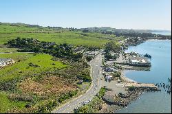 153 Harbor View Way, Bodega Bay, CA 94923