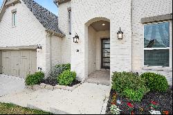 1800 Shade Tree Street, Aledo, TX 76008