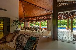 Luxury home with breathtaking views in Rio da Barra, Trancoso