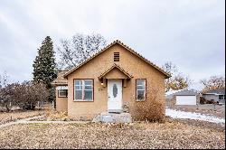 Cozy Home on Commercial Lot