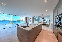 Modern new built villa in Cala Vinyas in first sea line