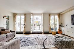 Sale - Apartment Paris 4th