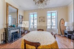 Bordeaux center: Duplex apartment / elevator / 4 bedrooms