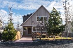 388 Parks Loop Redmond, OR 97756