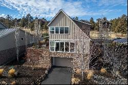 388 Parks Loop Redmond, OR 97756