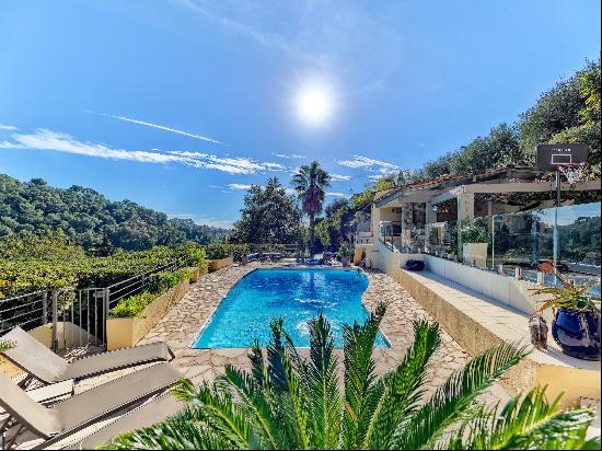 Spacious family house - 280m2 - Saint-Paul de Vence