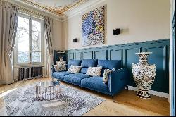 Renovated Mansion in the Heart of Fontainebleau